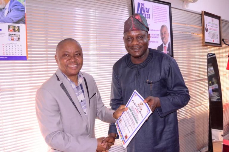 IGBASAN RECEIVES FCPA AWARD. – Ondo State Ministry of Economic Planning ...